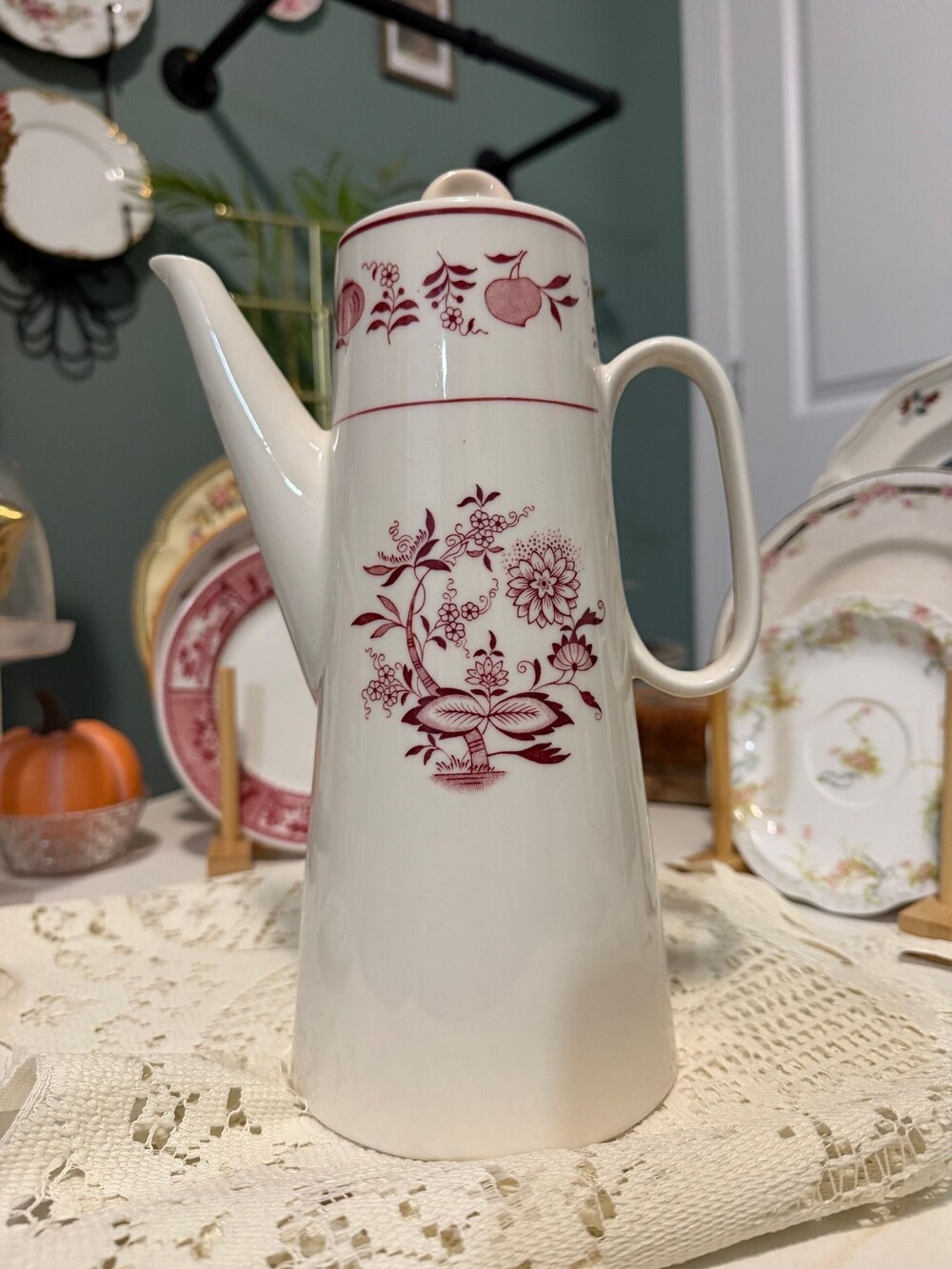 143 Shenango coffee pot *call out*